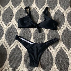 NEVER WORN Black bikini
